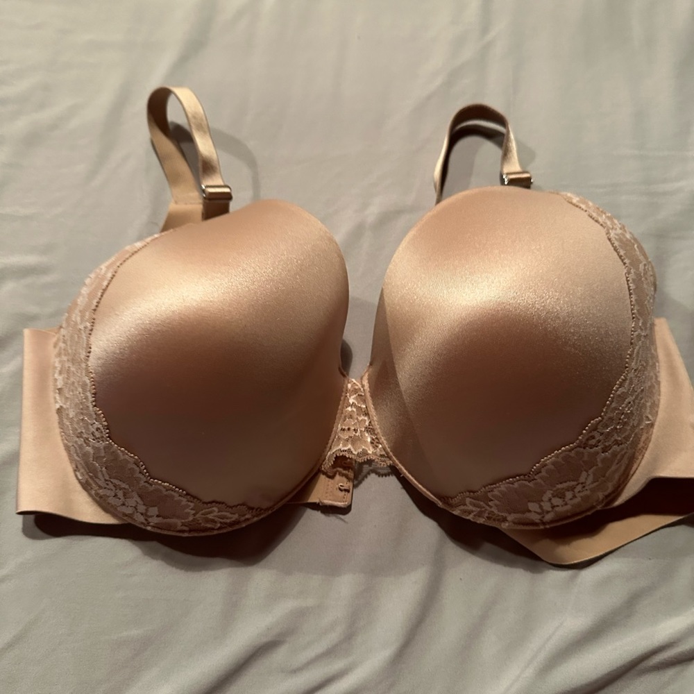 Soma VANISHING BACK Full Coverage Bra with lace trim